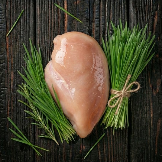 Zupka kurczak z trawą jęczmienną 10 szt. - pełnoporcjowa karma dla kotów -zdjęcie numer 5